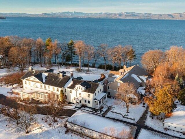 House for sale in Shelburne, Vermont