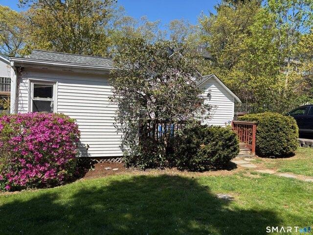 House for sale in Shelton, Connecticut