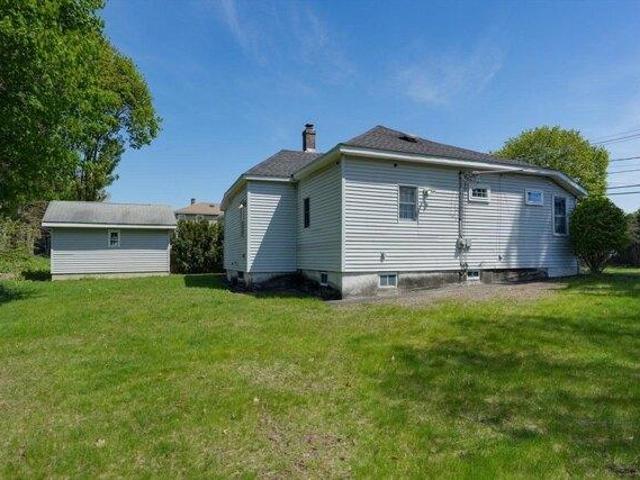 House for sale in Shrewsbury, Massachusetts