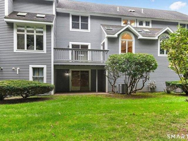 House for sale in Hoskins, Simsbury