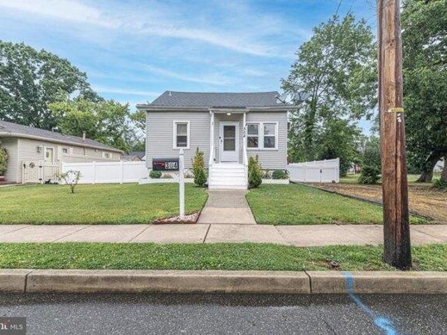House for sale in Somerdale, New Jersey