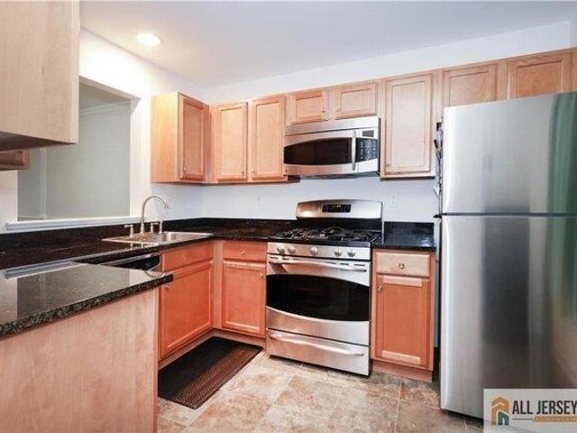 House for sale in South Amboy, New Jersey
