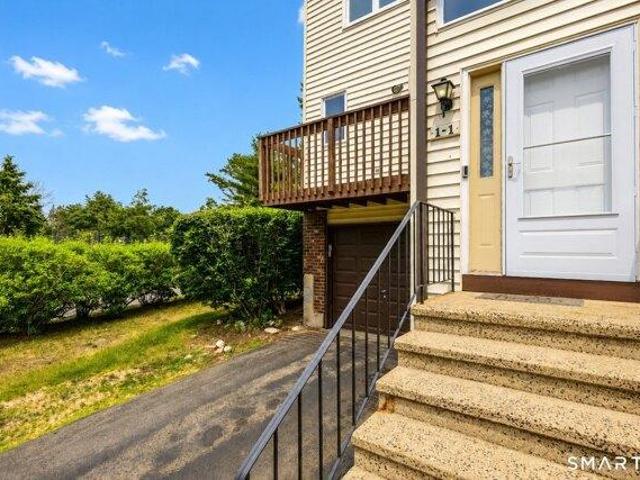 House for sale in South Windsor, Connecticut