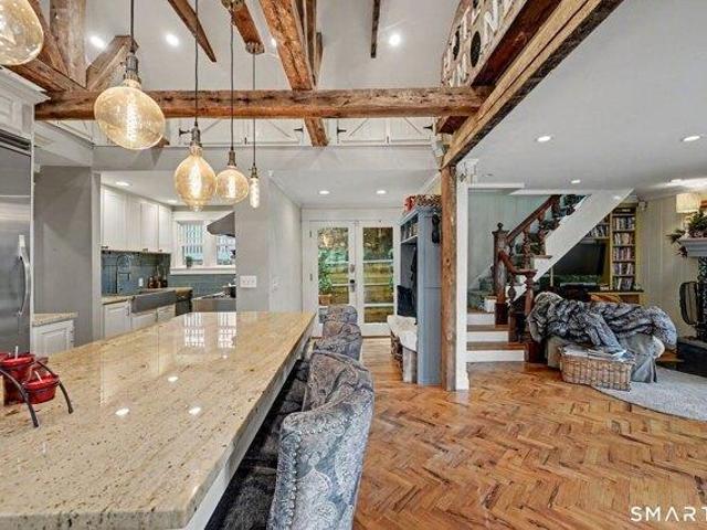 House for sale in Oakdale Manor, Southbury