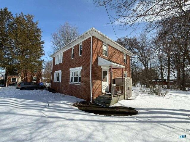 House for sale in Southington, Connecticut