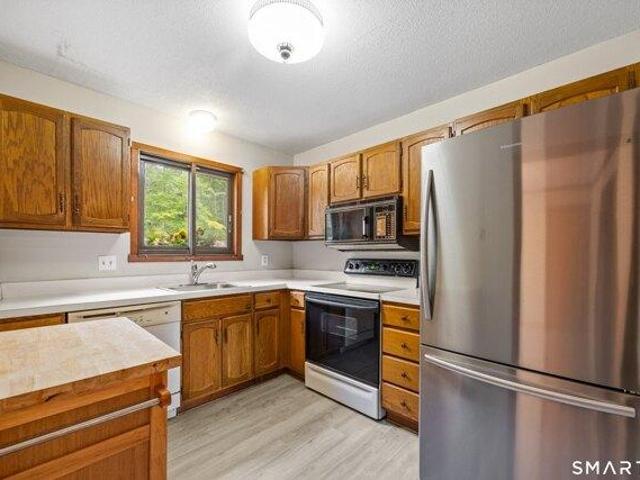House for sale in Southington, Connecticut