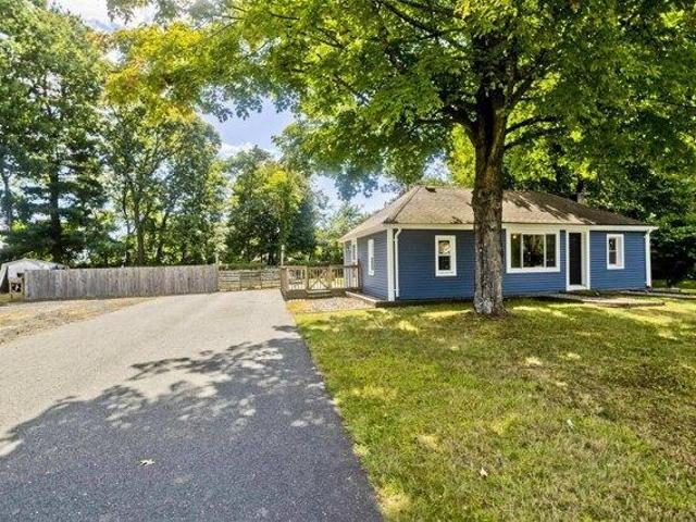 House for sale in Hampden, Massachusetts