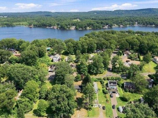 House for sale in Hampden, Massachusetts