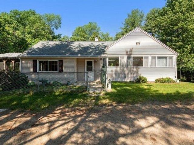 House for sale in Spencer, Massachusetts