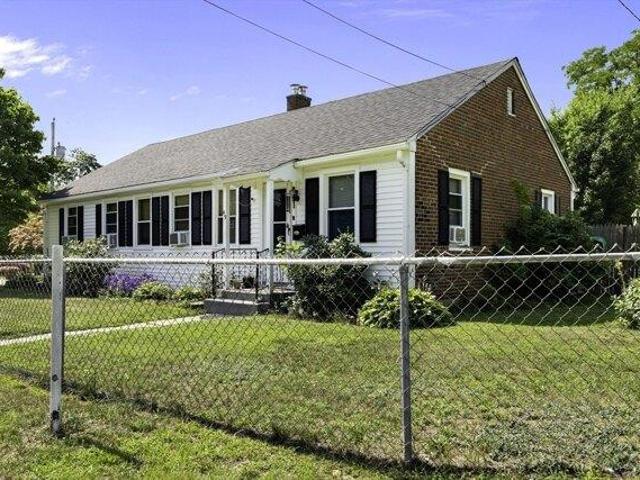 House for sale in Hampden, Massachusetts