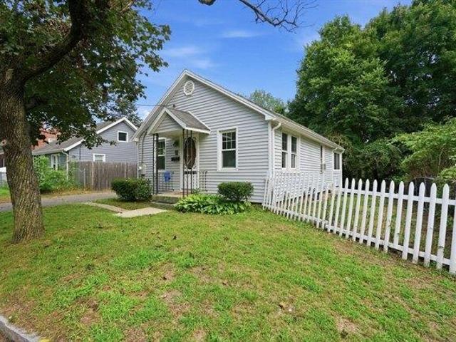 House for sale in Hampden, Massachusetts