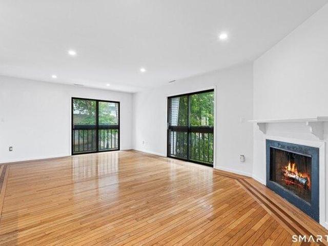 House for sale in Cos Cob, Connecticut