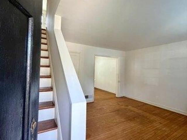 House for sale in Cos Cob, Connecticut