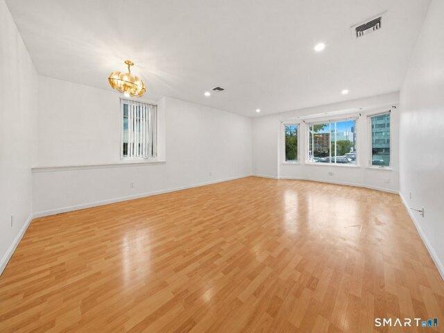 House for sale in Cos Cob, Connecticut
