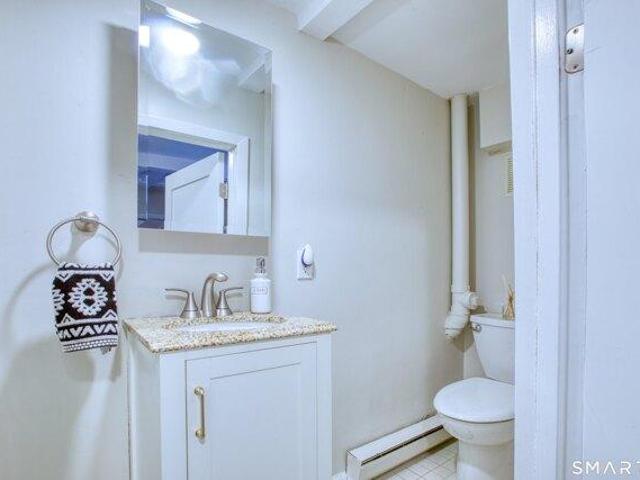 House for sale in Glenbrook, Stamford