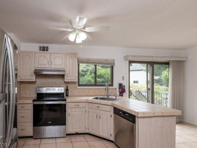 House for sale in Stanhope, New Jersey