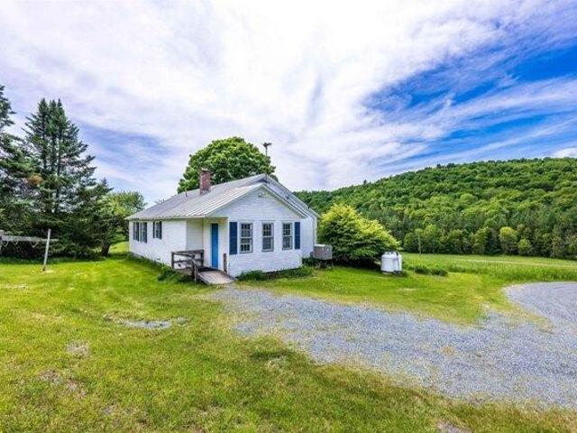 House for sale in Strafford, Vermont