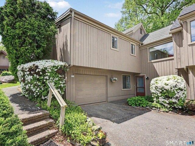 House for sale in Stratford, Connecticut