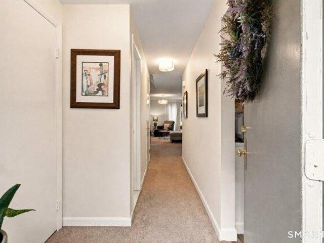 House for sale in Stratford, Greater Bridgeport Planning Region