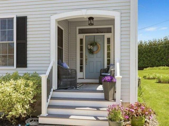 House for sale in New Hampshire