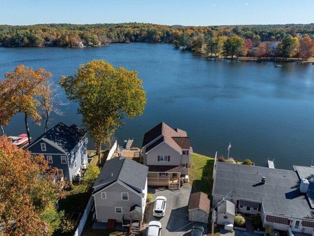 House for sale in Fiskdale, Massachusetts