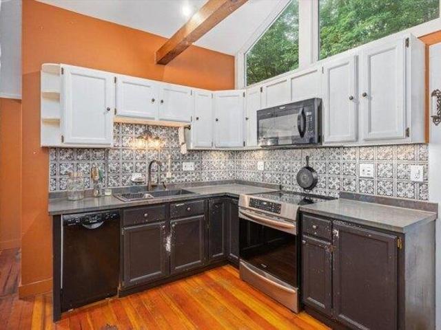 House for sale in New Hampshire