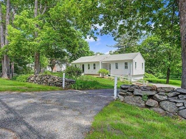 House for sale in Sutton, Massachusetts