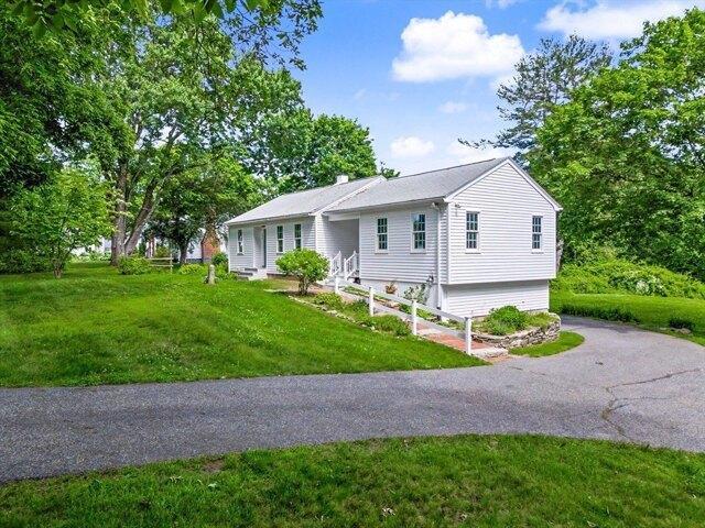 House for sale in Sutton, Massachusetts