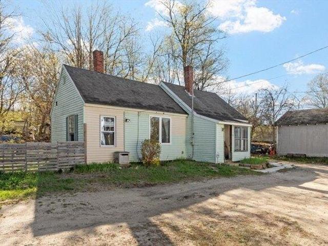 House for sale in Baldwinville, Massachusetts