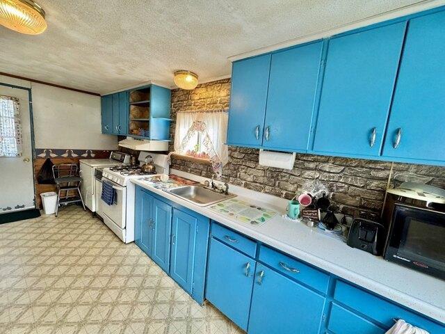 House for sale in Tewksbury, Massachusetts
