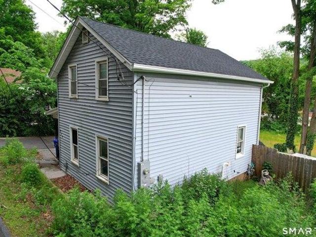 House for sale in Thomaston, Connecticut