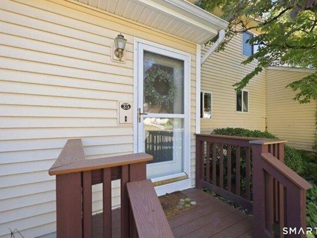 House for sale in Stone Pond, Tolland