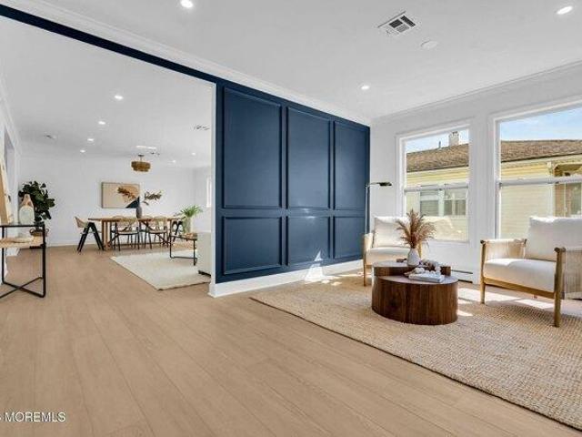 House for sale in Bayville, New Jersey