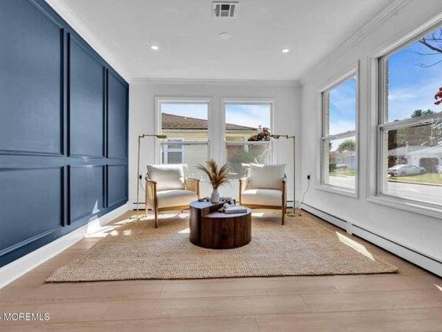House for sale in Bayville, New Jersey