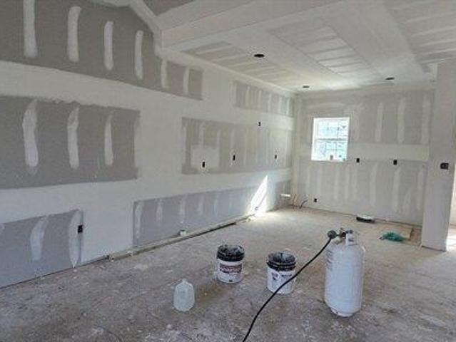 House for sale in Townsend, Massachusetts