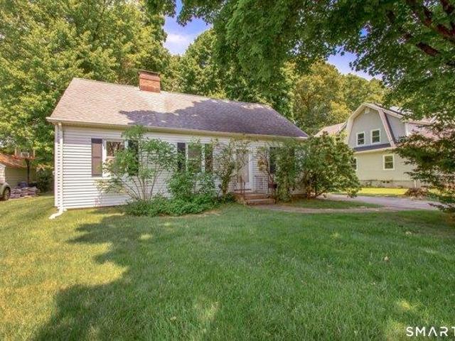 House for sale in Trumbull, Connecticut