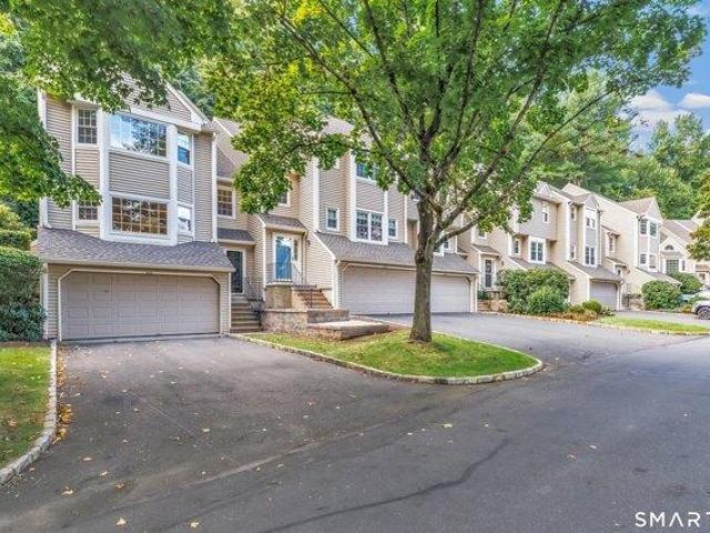House for sale in Long Hill, Trumbull