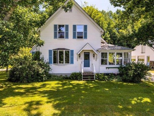 House for sale in Warren, Maine