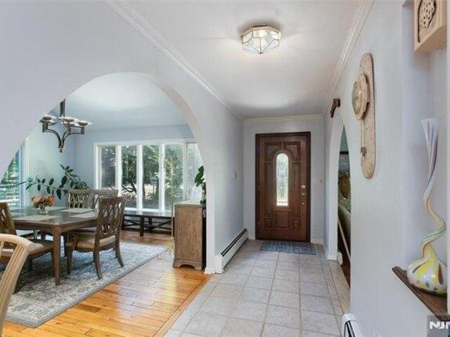 House for sale in Upper Saddle River, Bergen County