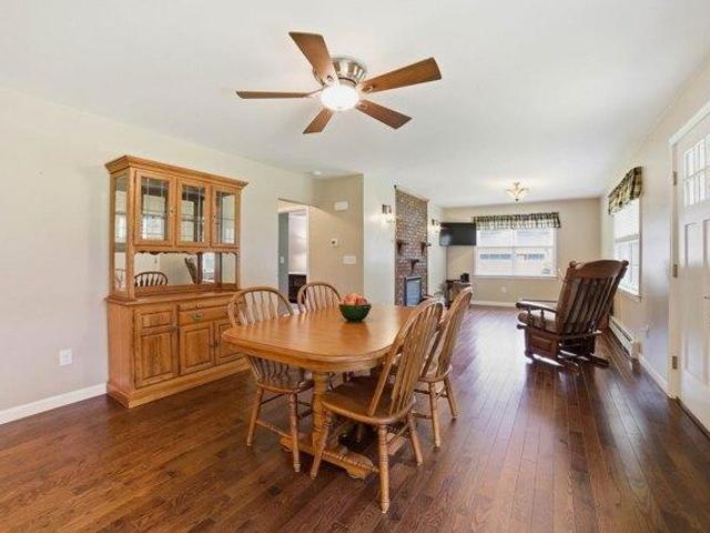 House for sale in Ironstone, Uxbridge