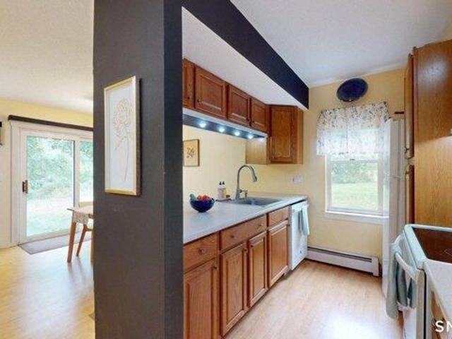 House for sale in Vernon, Capitol Planning Region