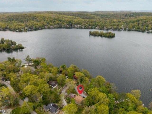 House for sale in Glenwood, New Jersey