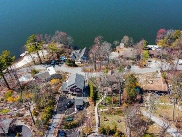 House for sale in Glenwood, New Jersey