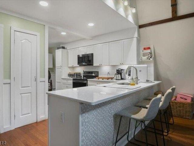House for sale in Glenwood, New Jersey