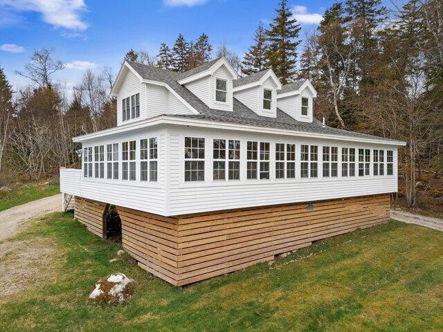 House for sale in Vinalhaven, Knox County