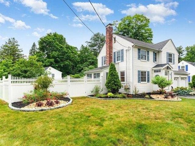 House for sale in Wakefield, Massachusetts