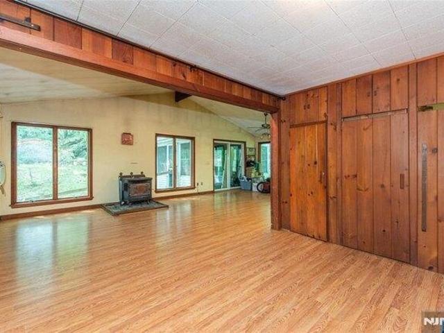House for sale in Passaic, New Jersey