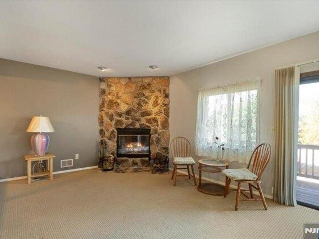 House for sale in Wanaque-Midvale, Wanaque