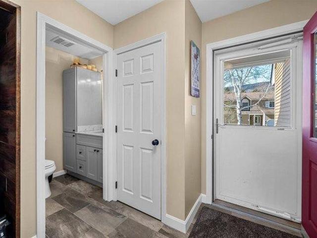 House for sale in Warren, Vermont