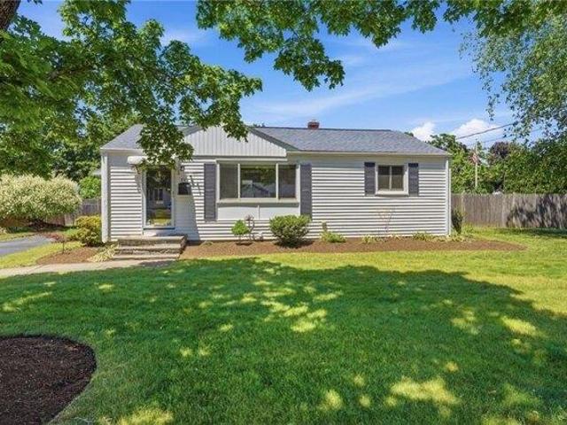 House for sale in Warwick, Rhode Island